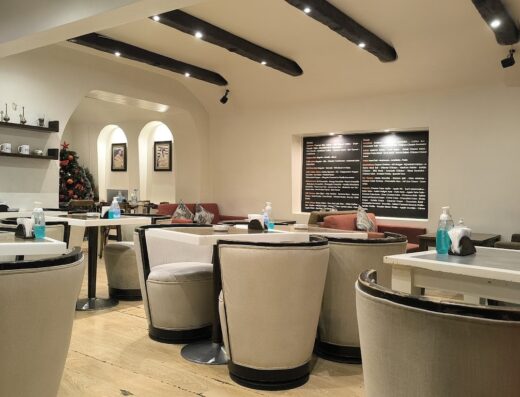 Ak’s Cafe