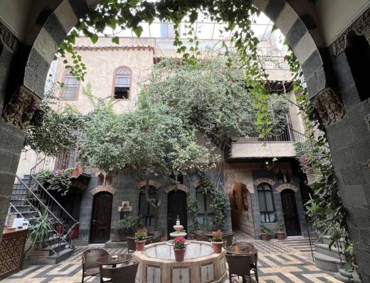 Al Zaytouna Hotel