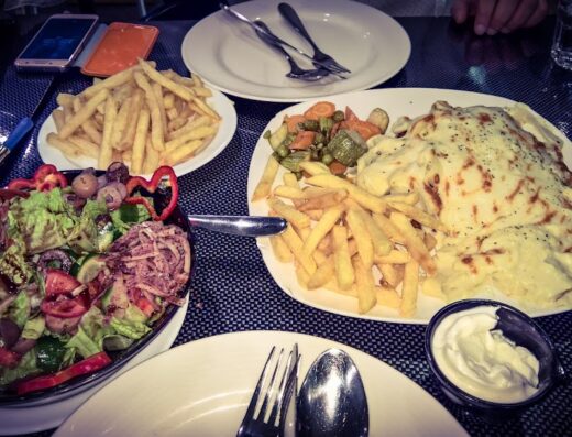 Chaplin cafe & rest