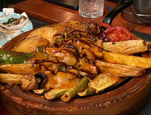 مطعم اليسار