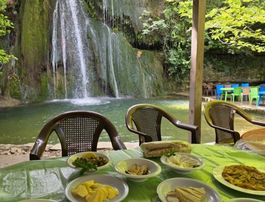 مطعم ومنتزه عشق
