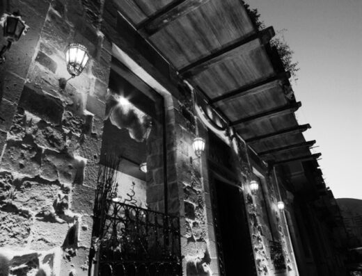 Le Baron Restaurant