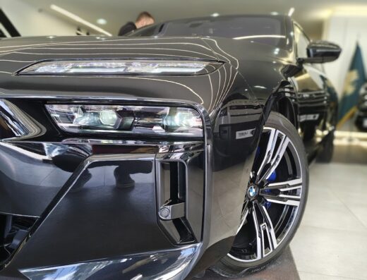 LEVANT AUTO Showroom