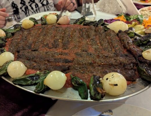 Mano Restaurant
