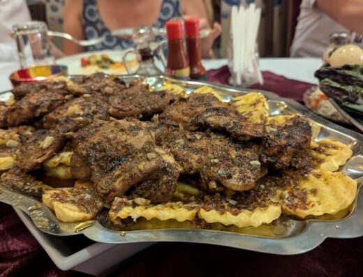 Mano Restaurant