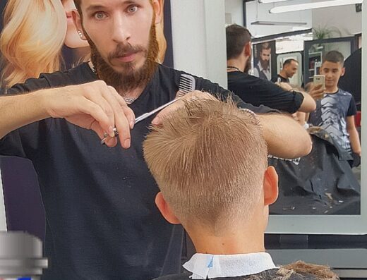Salon Scoop Layth