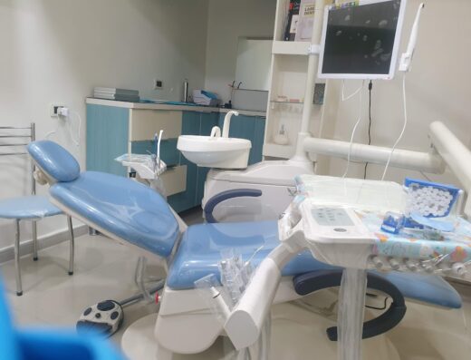 العيادة السنية الحديثة الدكتورة رنا نصر الشركس