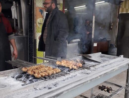 بيتزا ومعجنات الربيع