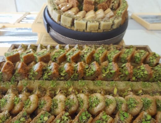 حلويات مهنا