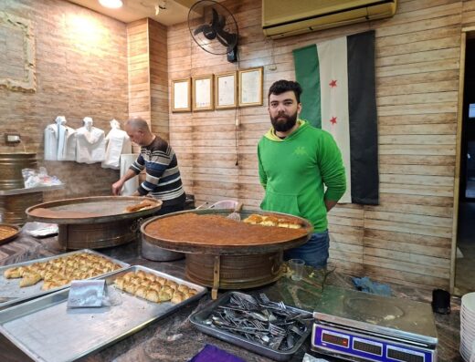 حلويات ياسر السقا
