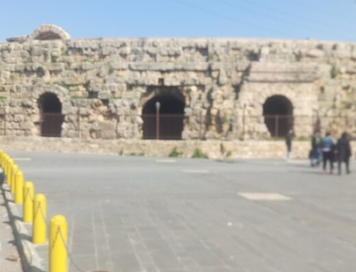 ساحة المول التجاري