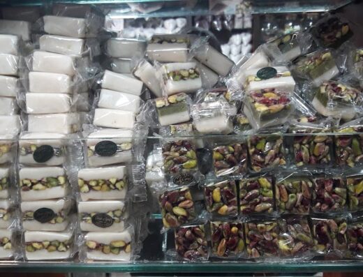 صلاح عطار