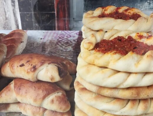 فطائر ومعجنات رضا عطا الله