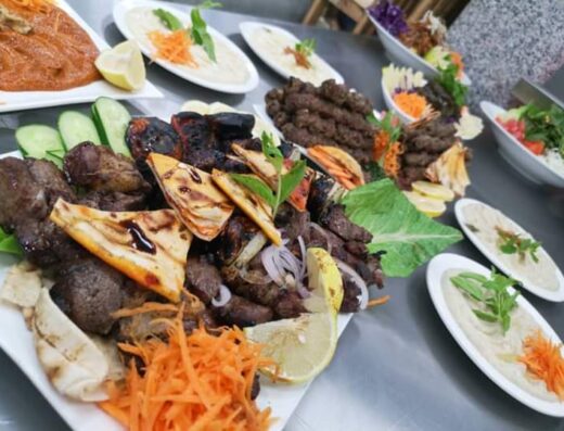 مطعم الرحمة Al-Rahma Restaurant