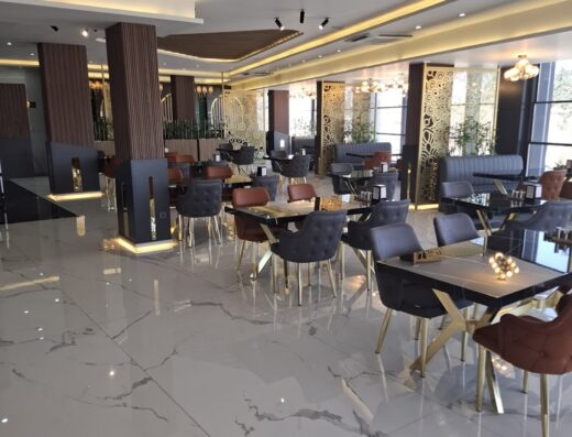 مطعم بيت الضيافة