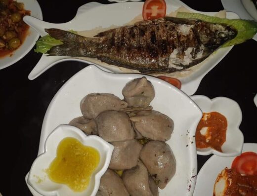 مطعم جسر حريصون