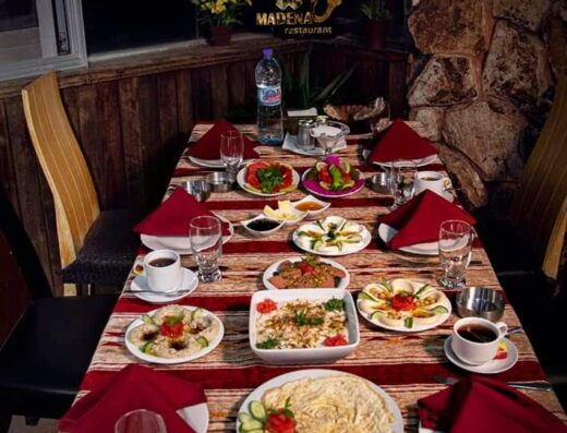 مطعم ماضينا – madyna Restaurant