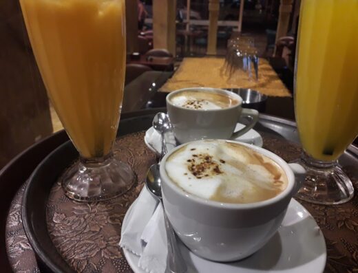 Dolcevita cafe مقهى دولشي فيتا
