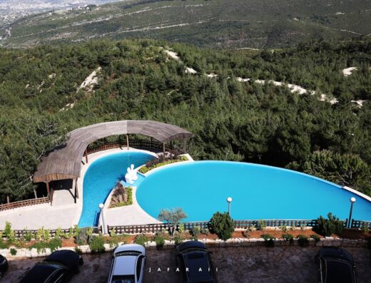 Mountain Breeze resort