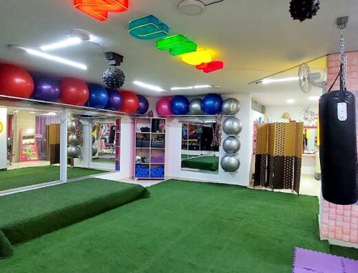 PINK GYM private ladies