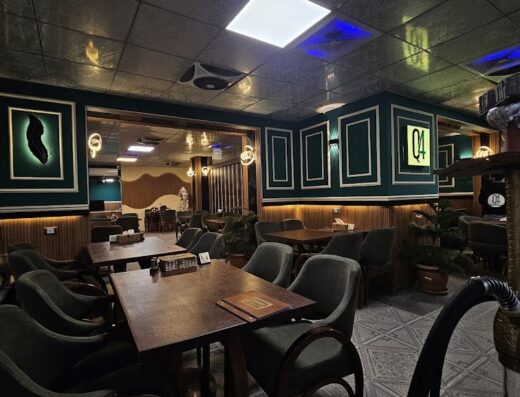 Q4 cafe & restaurant