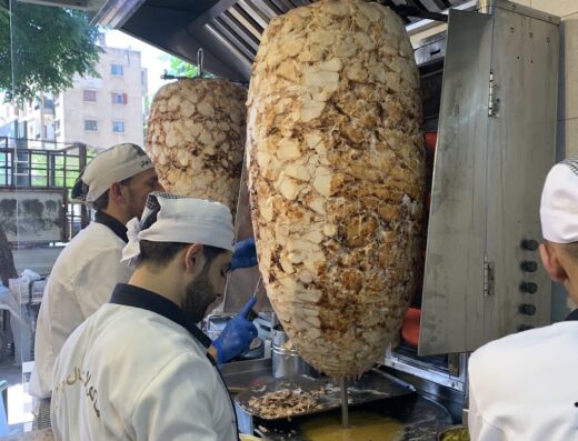 ماكولات كمال عياش
