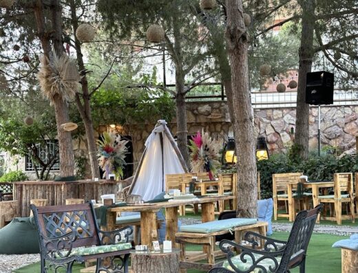 مطاعم التلال Altilal Restaurants