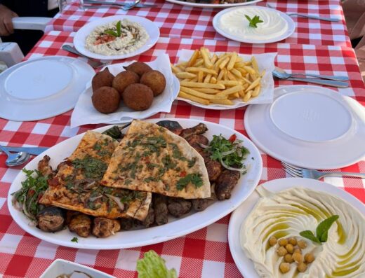 مطعم القرية